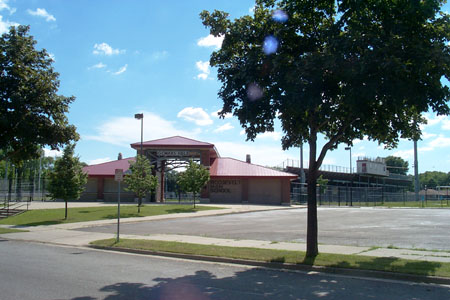 99f_gowans_field_entrance